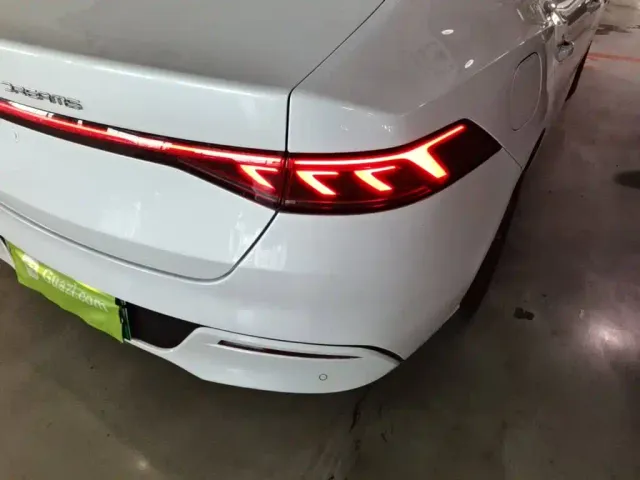 BYD Qin PLUS — Фото автомобиля 7