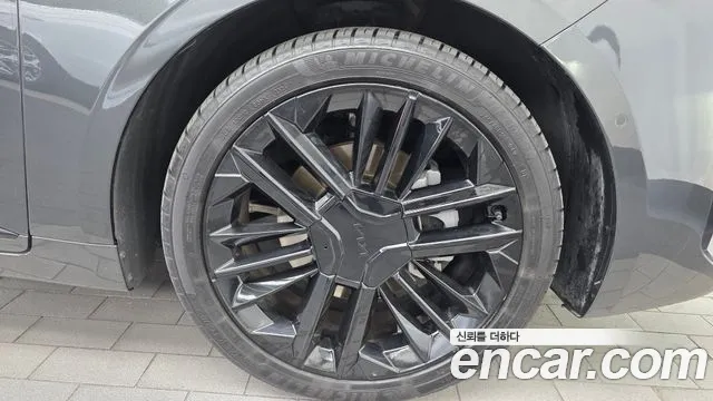 Kia K8 (New) Hybrid — Фото автомобиля 6