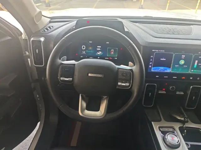 Haval Big Dog — Фото автомобиля 10