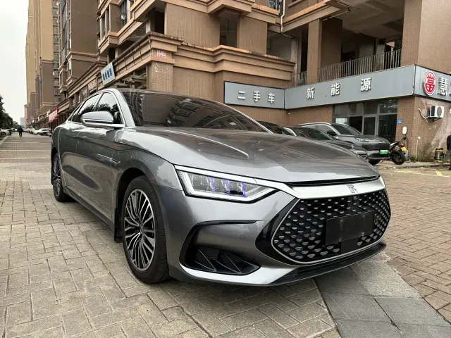 BYD Han — Фото автомобиля 3