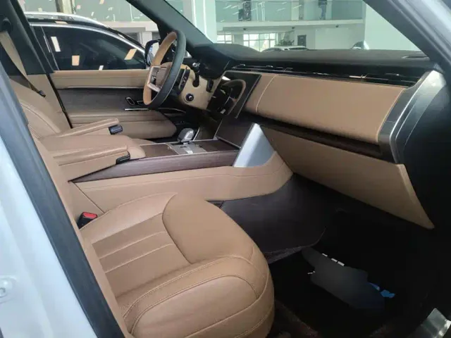 Land Rover Range Rover — Фото автомобиля 8