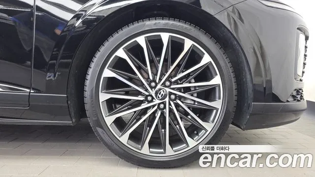 Hyundai Grandeur GN7 — Фото автомобиля 6