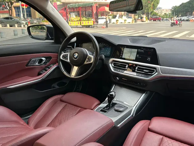 BMW 3 Series — Фото автомобиля 11