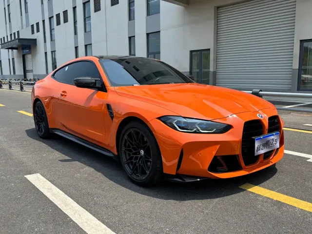 BMW M4 — Фото автомобиля 5