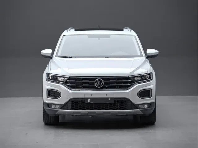 Volkswagen T-Roc — Фото автомобиля 6