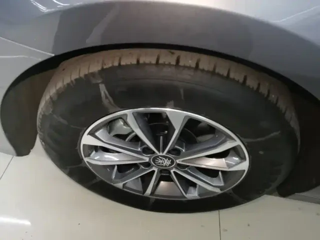BYD Qin PLUS — Фото автомобиля 22