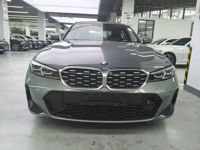 BMW 3 Series — Фото автомобиля 2