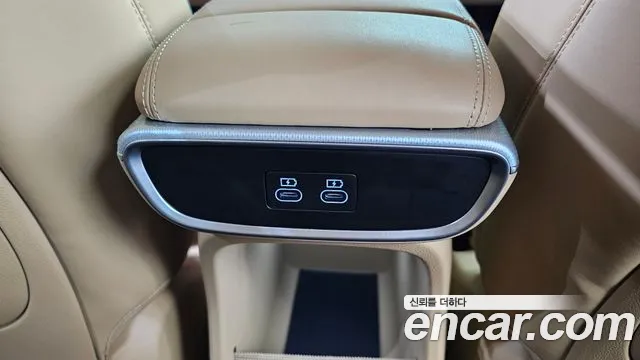 Genesis GV60 — Фото автомобиля 30