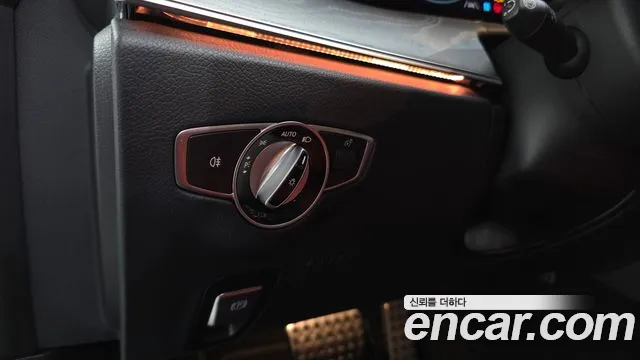 Mercedes-Benz E-Class W213 — Фото автомобиля 14