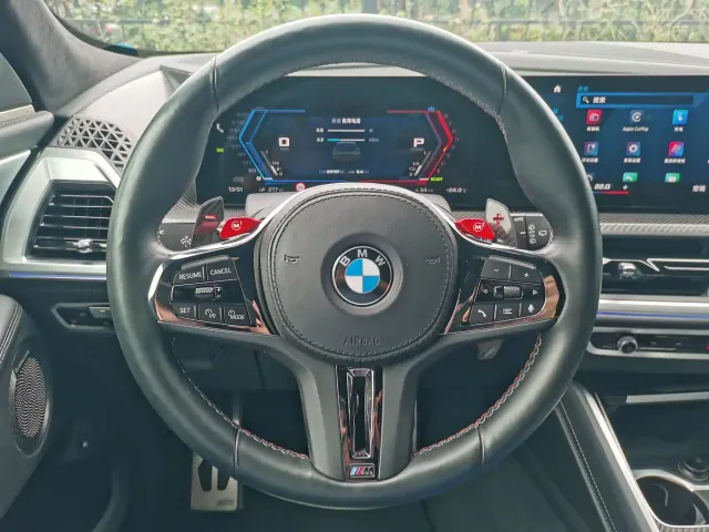 BMW XM — Фото автомобиля 12