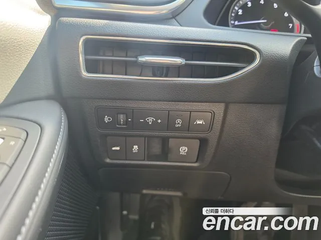 Hyundai Sonata — Фото автомобиля 14