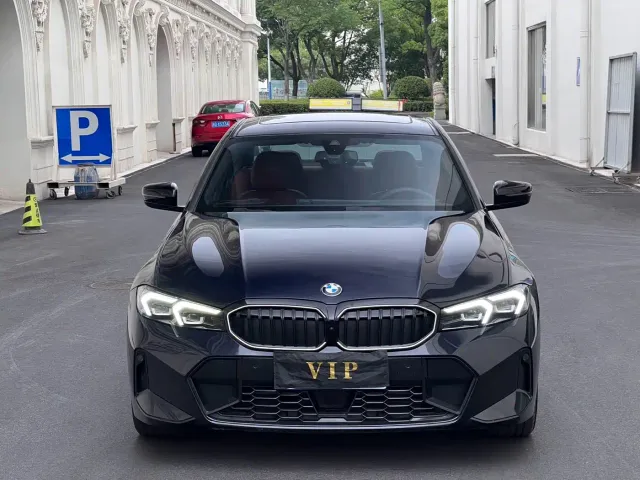 BMW 3 Series — Фото автомобиля 2