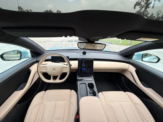 NIO NIO ET5 2022 75kWh — Фото автомобиля 12