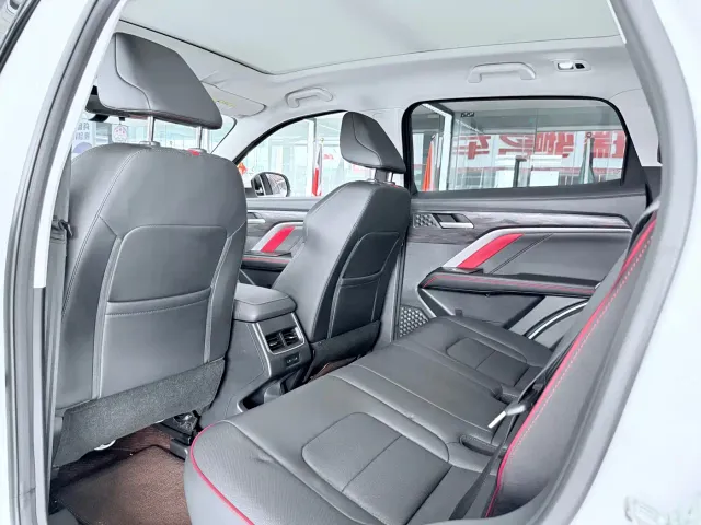 Haval H6 — Фото автомобиля 6