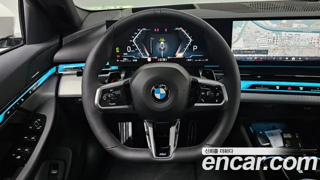 BMW 5-Series — Фото автомобиля 12