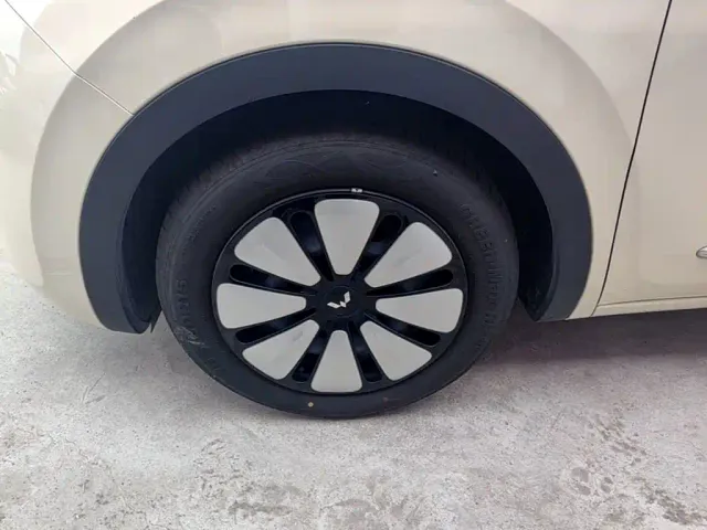 Wuling Bingo — Фото автомобиля 22