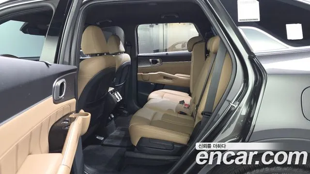 Kia Sorento Новый Sorento 4 поколение Дизель 2.2 4WD — Фото автомобиля 26
