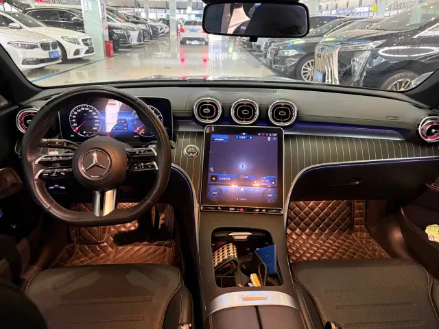 Mercedes-Benz C-Class — Фото автомобиля 4