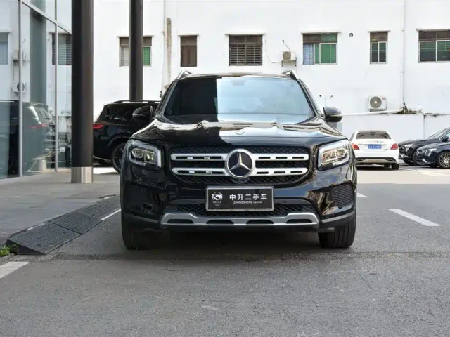 Mercedes-Benz GLB-Class — Фото автомобиля 2