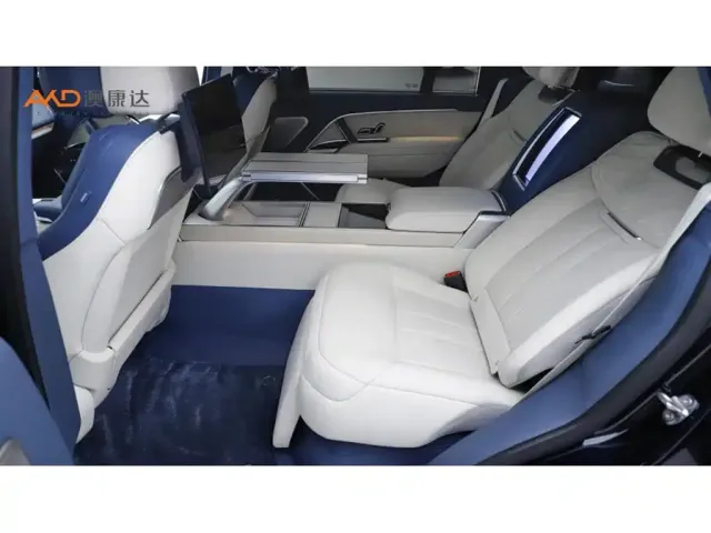 Land Rover Range Rover — Фото автомобиля 7