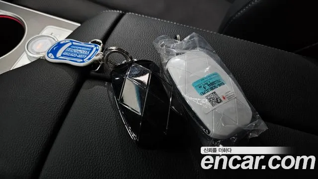 Genesis GV80 2.5T Бензин AWD — Фото автомобиля 25