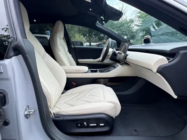 Nio ET5 Touring — Фото автомобиля 10