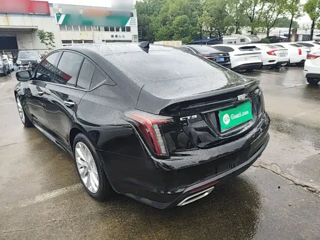 Cadillac CT5 — Фото автомобиля 4