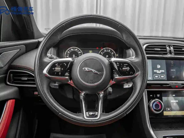 Jaguar XEL — Фото автомобиля 16