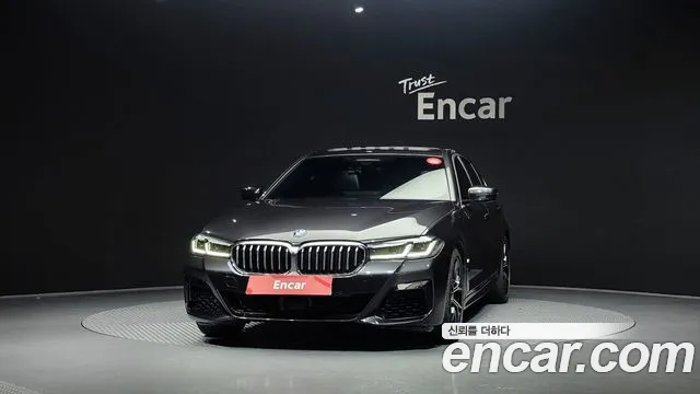 BMW 5-Series — Фото автомобиля 3