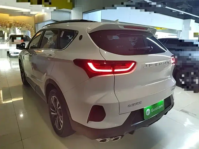 Jetour X70 — Фото автомобиля 4