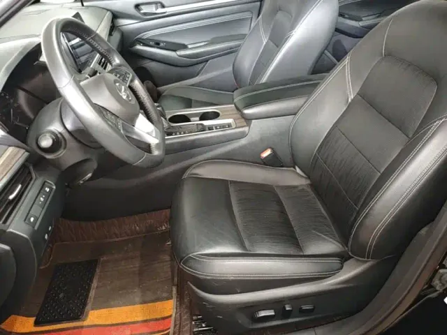 Nissan Teana — Фото автомобиля 14