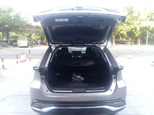 Toyota Venza — Фото автомобиля 18