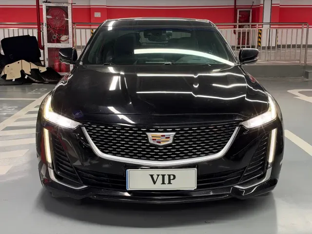 Cadillac CT5 — Фото автомобиля 2