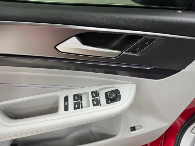 Volkswagen Lamando — Фото автомобиля 23