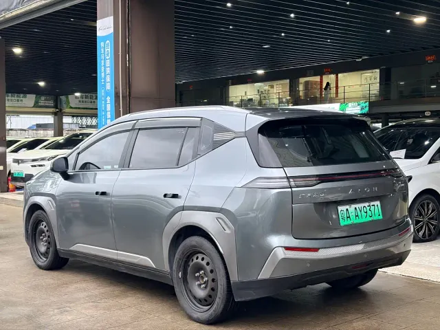 GAC Aion Y — Фото автомобиля 4