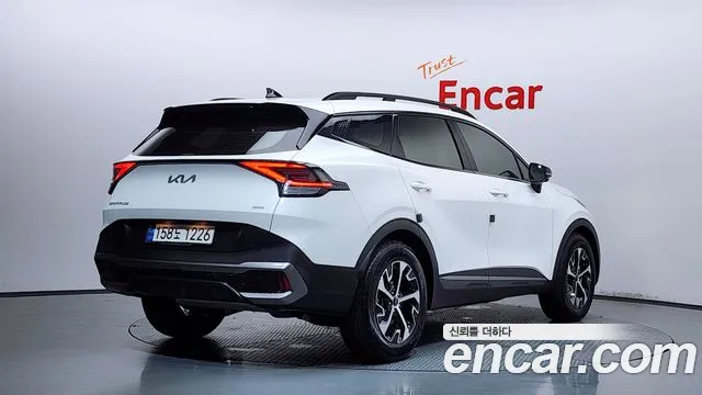 Kia Sportage — Фото автомобиля 2
