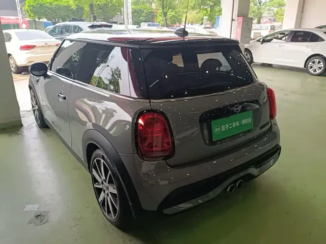 MINI Hatch — Фото автомобиля 4
