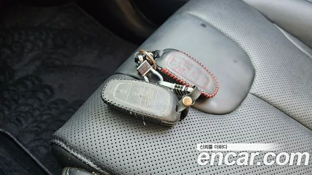 Hyundai Santafe Новый Santa Fe Дизель 2.2 2WD — Фото автомобиля 19