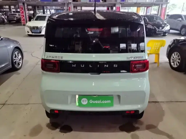 Wuling Hongguang Mini EV — Фото автомобиля 5