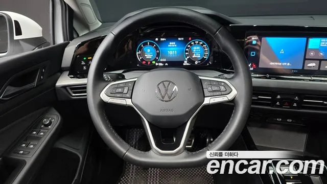 Volkswagen Golf Golf 8 поколение 2.0 TDI Prestige — Фото автомобиля 12