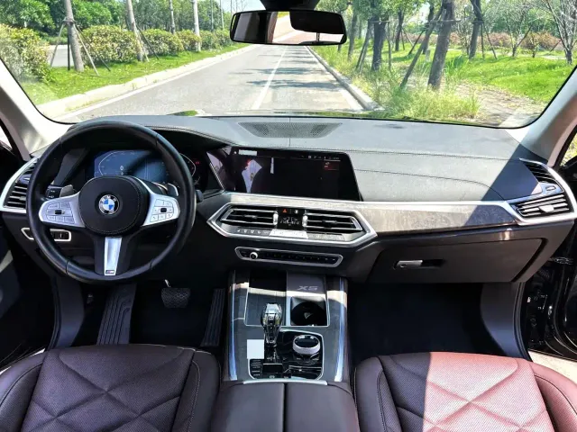 BMW X5 — Фото автомобиля 6