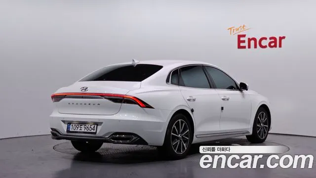 Hyundai Grandeur Новый Grandeur IG — Фото автомобиля 2