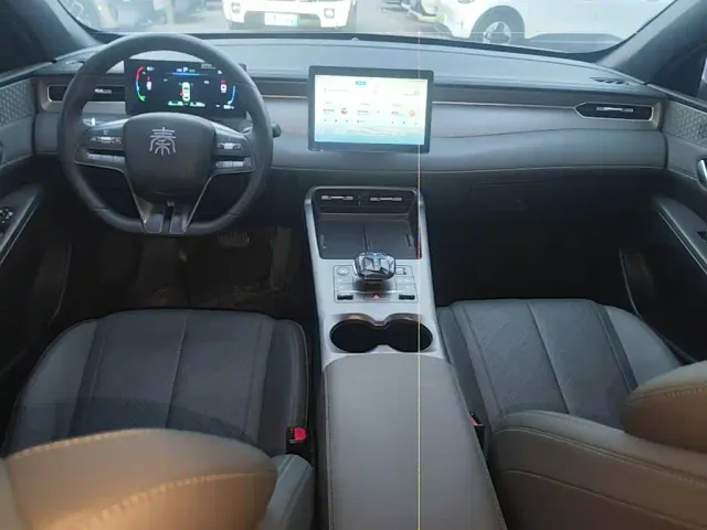 BYD Qin PLUS — Фото автомобиля 9