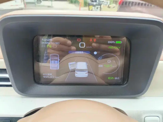 Wuling Hongguang Mini EV — Фото автомобиля 4