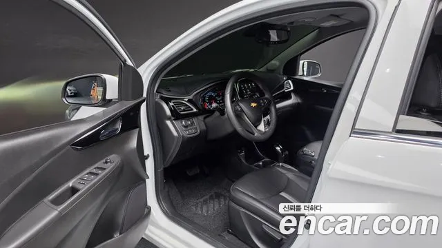Chevrolet Spark — Фото автомобиля 9