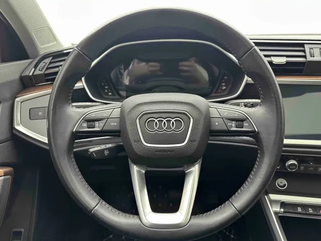 Audi Q3 — Фото автомобиля 17