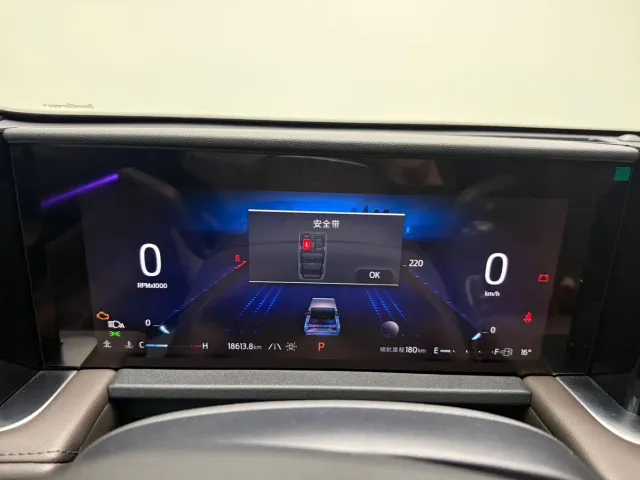Ford Edge — Фото автомобиля 24