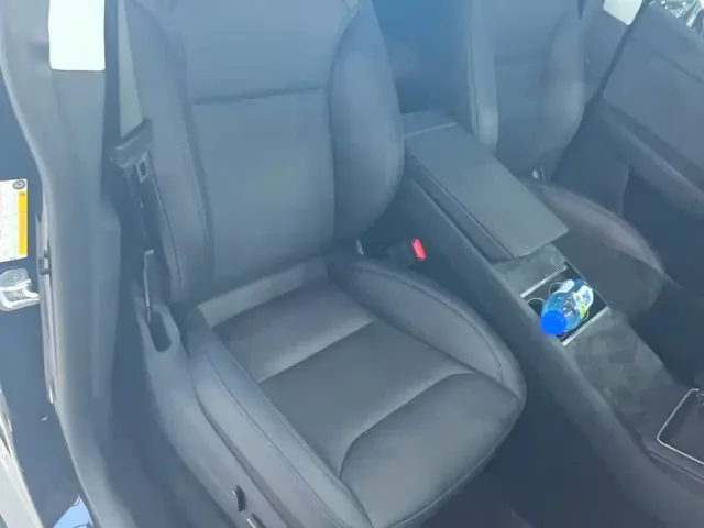 Tesla Model Y — Фото автомобиля 24