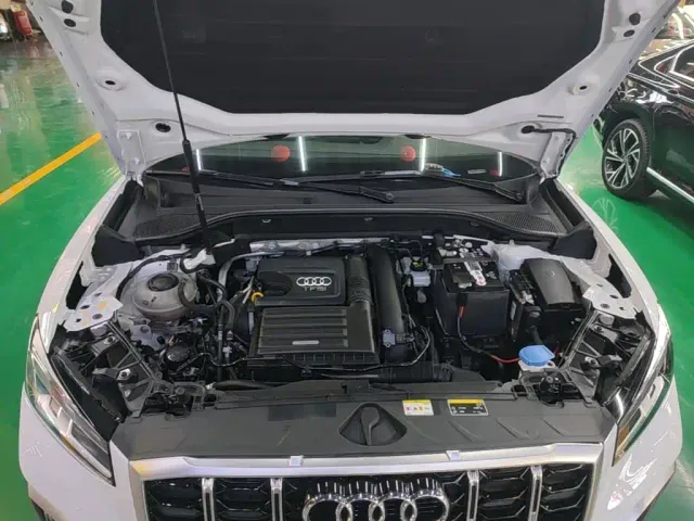 Audi Q2L — Фото автомобиля 19