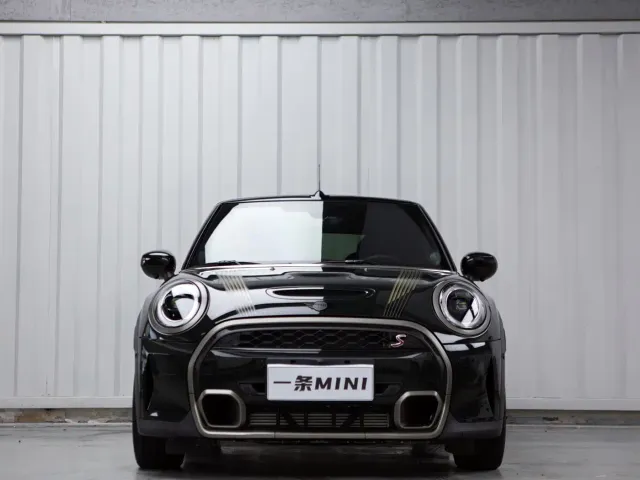 MINI MINI 2023 2.0T COOPER S CABRIO Obsession Special Edition — Фото автомобиля 5